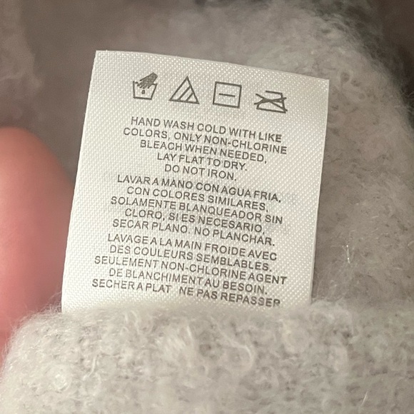 Elegant Pink and Black Checkered Women's Scarf - Picture 7 of 7